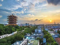 武漢將建成內(nèi)河最大國際化港口城市