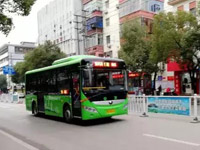 好便宜！公安縣以后刷卡坐公交只花一毛錢(qián)